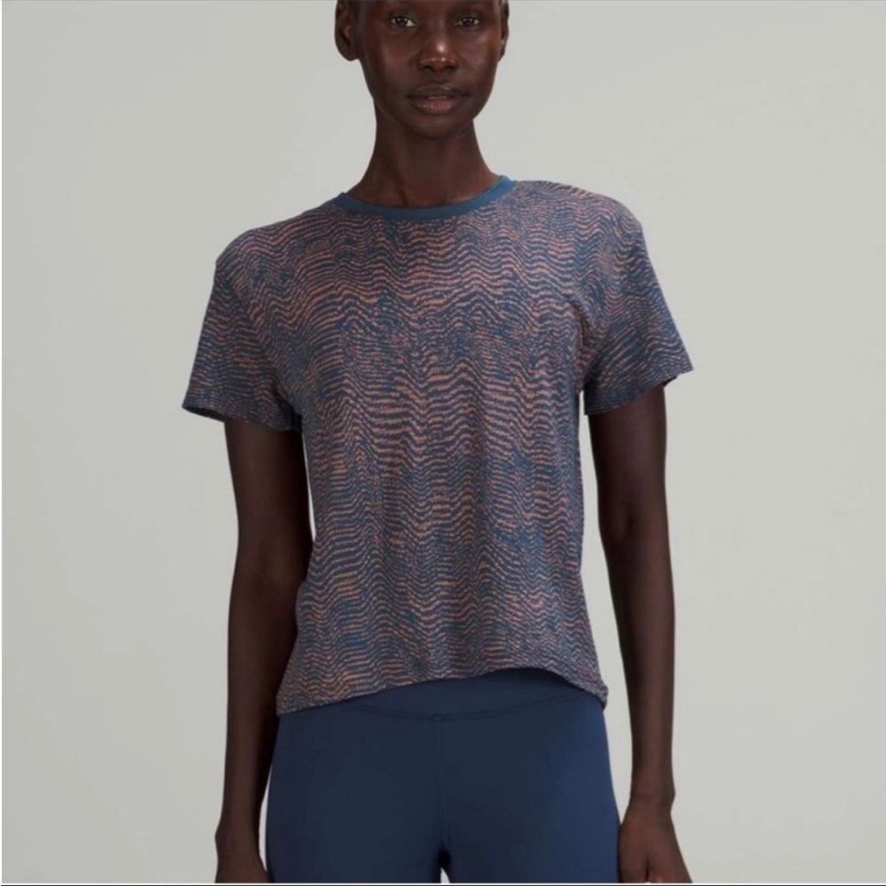 Lululemon Train to Be Short Sleeve Shirt